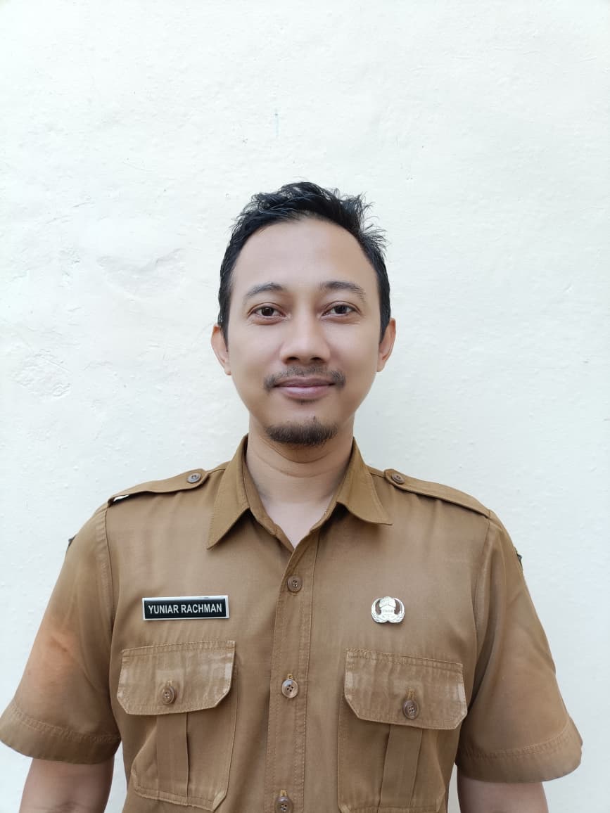 YUNIAR RACHMAN